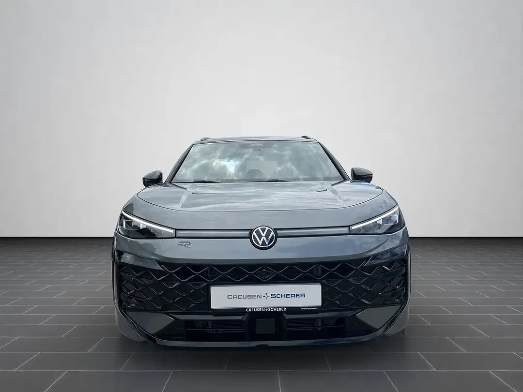Volkswagen T-Roc - Thumbnail 5