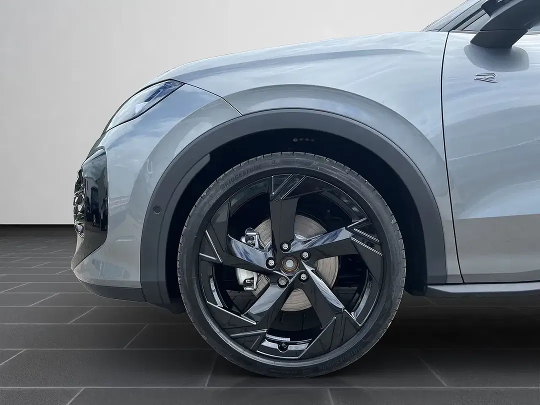 Volkswagen T-Roc - Thumbnail 8
