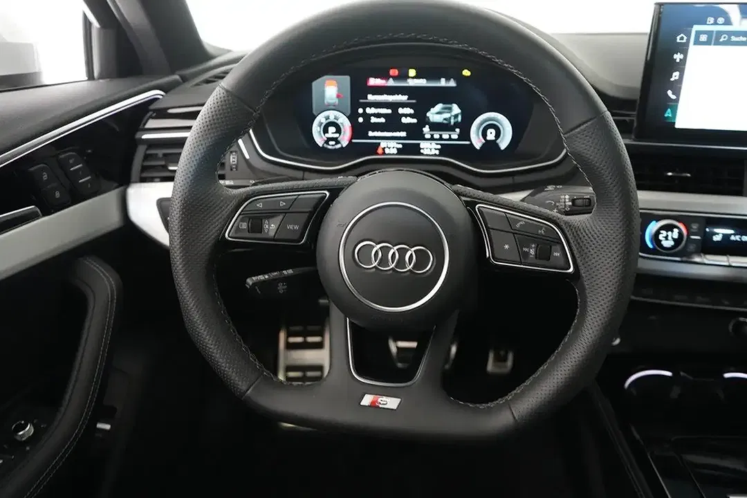 Audi A4 - Thumbnail 13