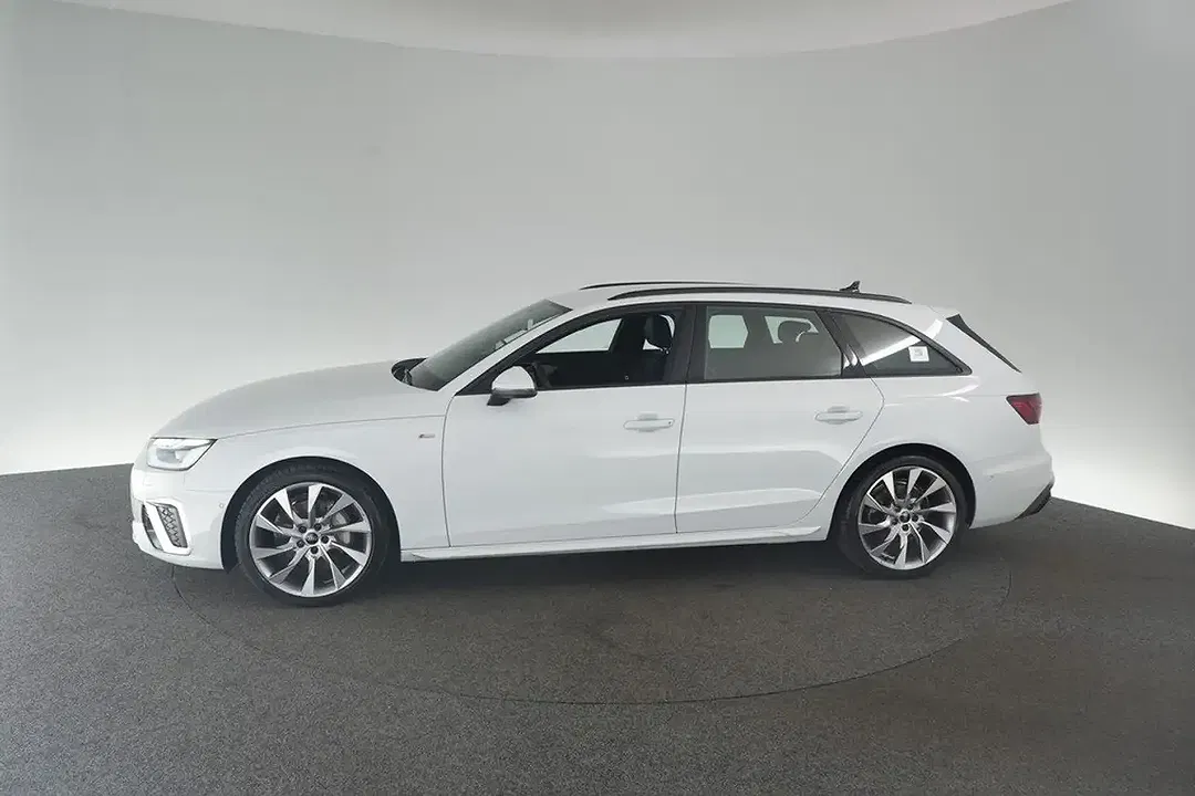 Audi A4 - Thumbnail 5