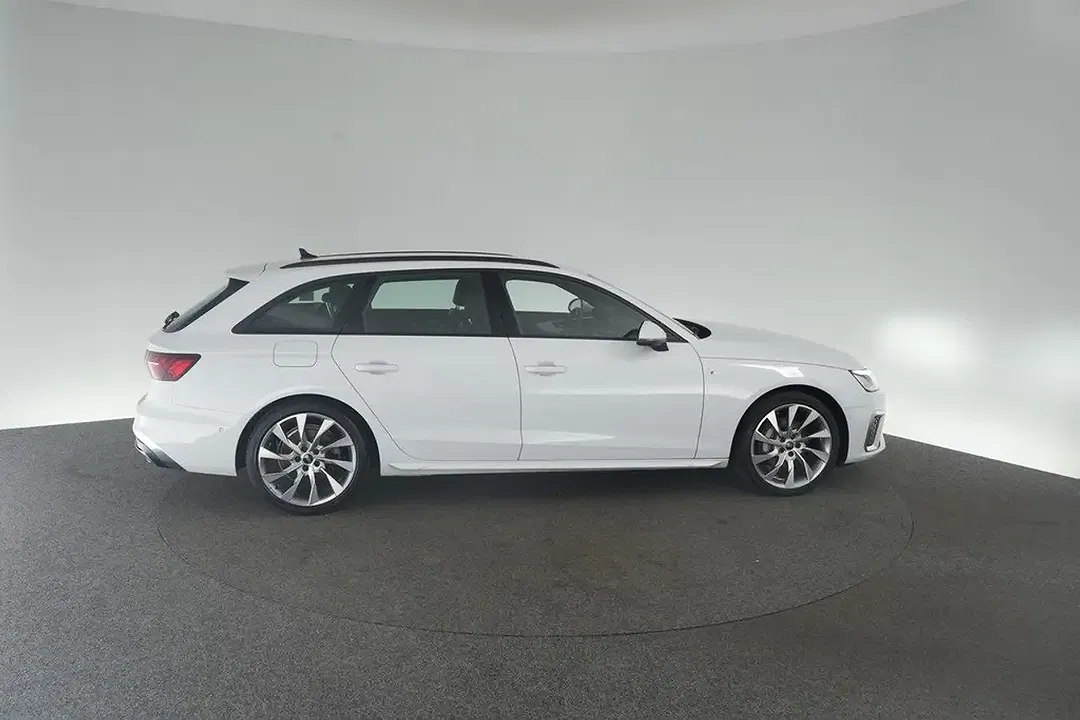 Audi A4 - Thumbnail 6