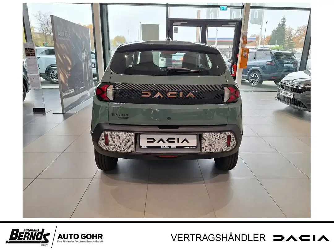 Dacia Spring - Thumbnail 4