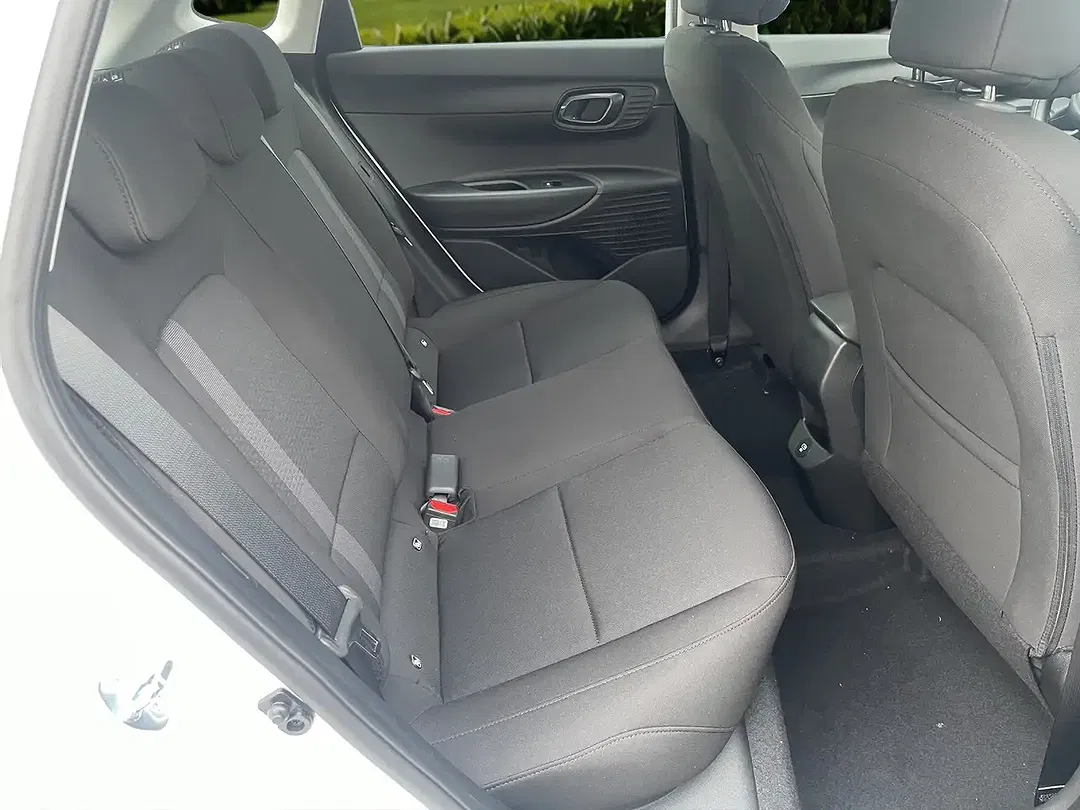 Hyundai i20 - Thumbnail 13
