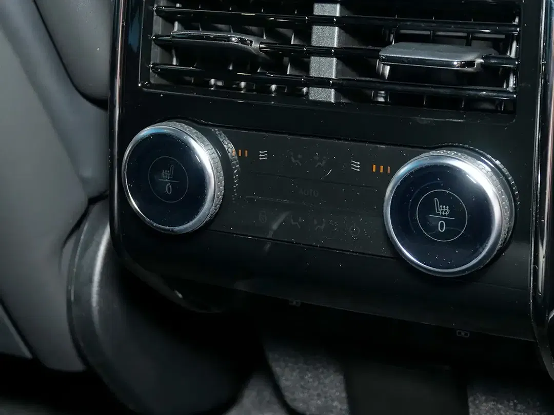 Land Rover Range Rover Sport - Thumbnail 13