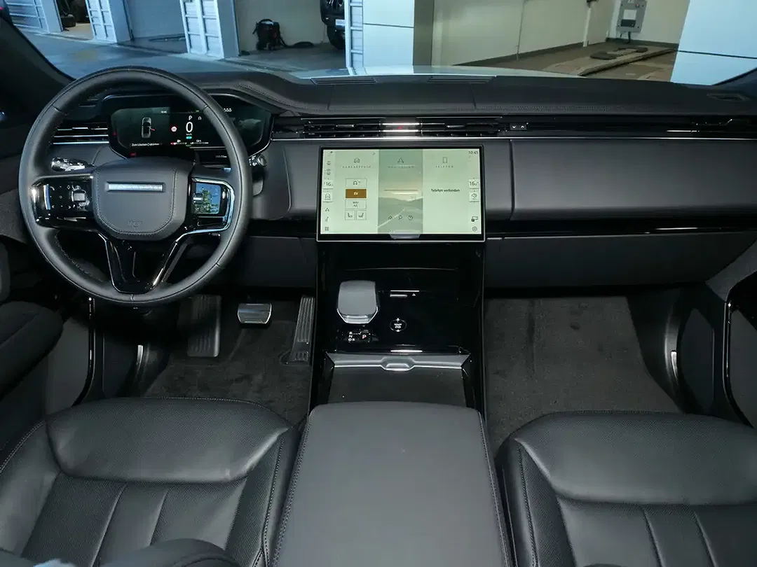 Land Rover Range Rover Sport - Thumbnail 4