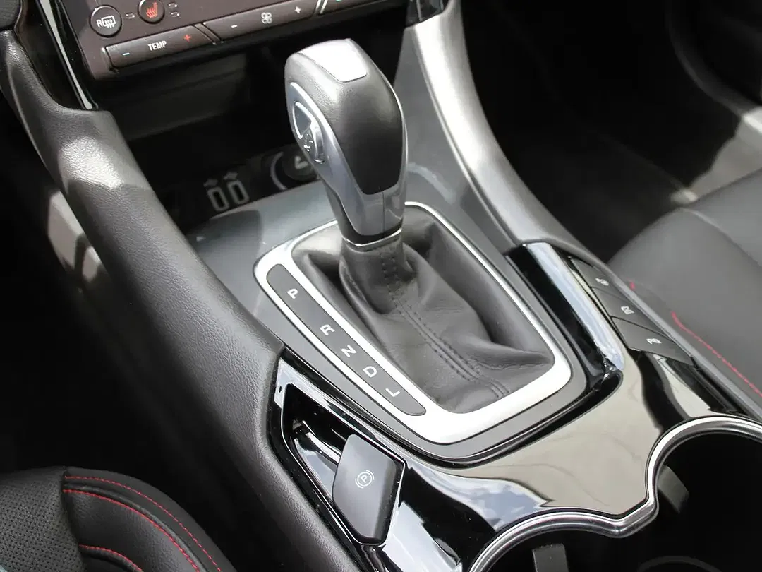 Ford Mondeo - Thumbnail 11