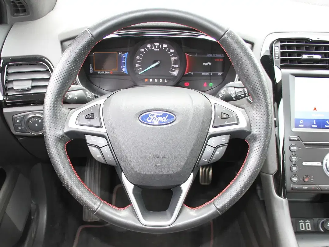 Ford Mondeo - Thumbnail 14