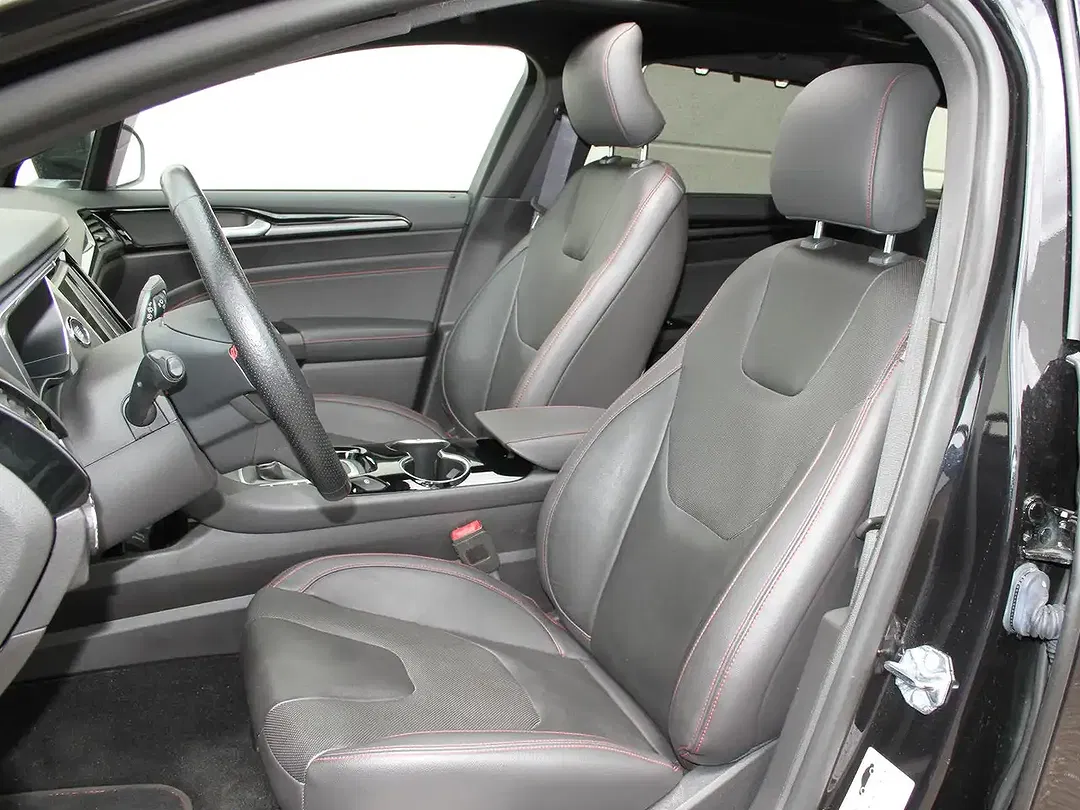 Ford Mondeo - Thumbnail 3