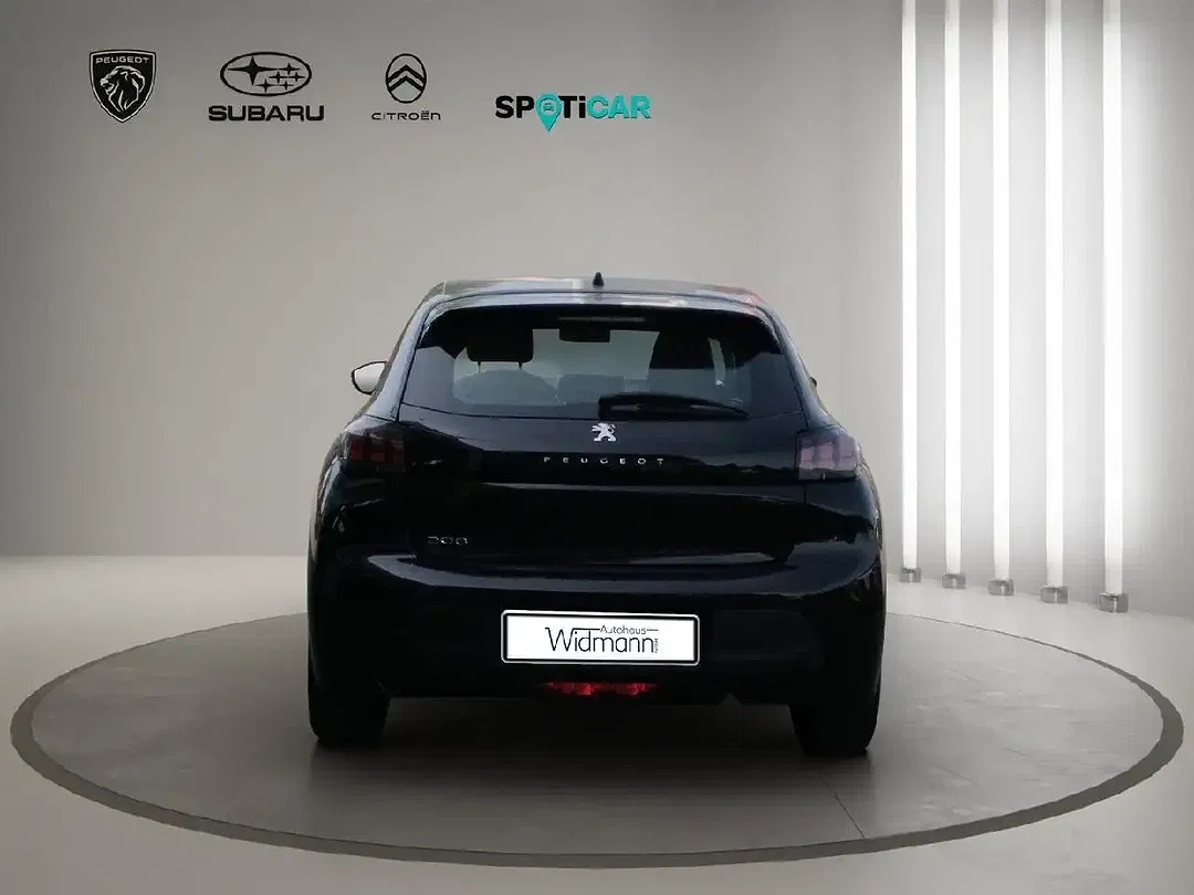 Peugeot 208 - Thumbnail 5