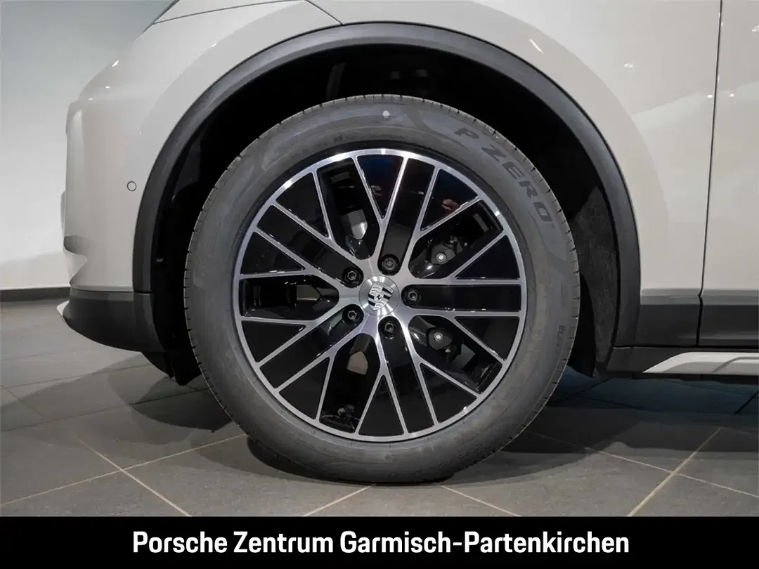Porsche Macan - Thumbnail 6