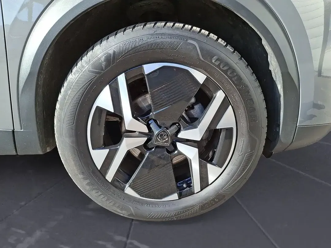 Peugeot 2008 - Thumbnail 11