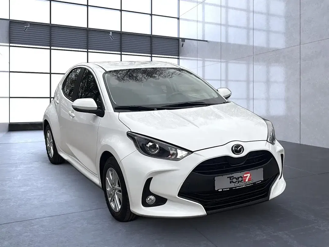 Mazda 2 - Thumbnail 5