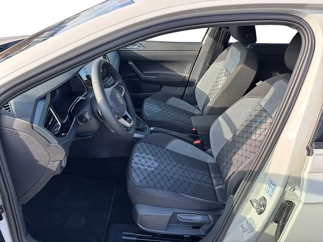Volkswagen Taigo - Thumbnail 9