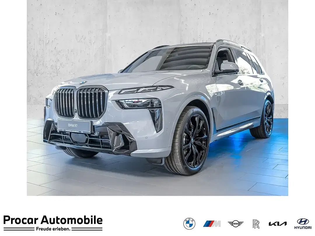BMW X7 - Thumbnail 1