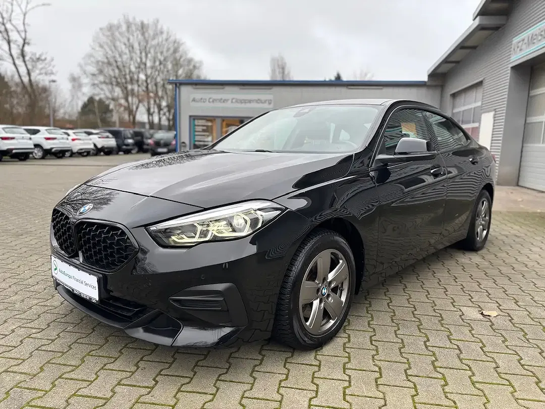 BMW 218 - Thumbnail 4