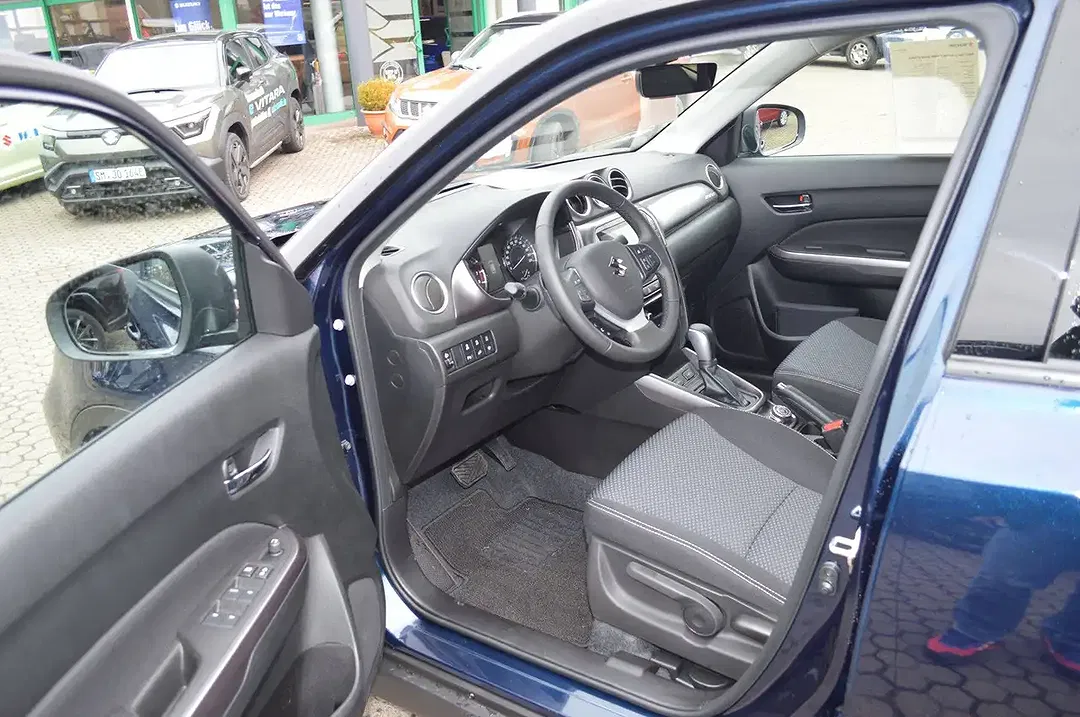 Suzuki Vitara - Thumbnail 10