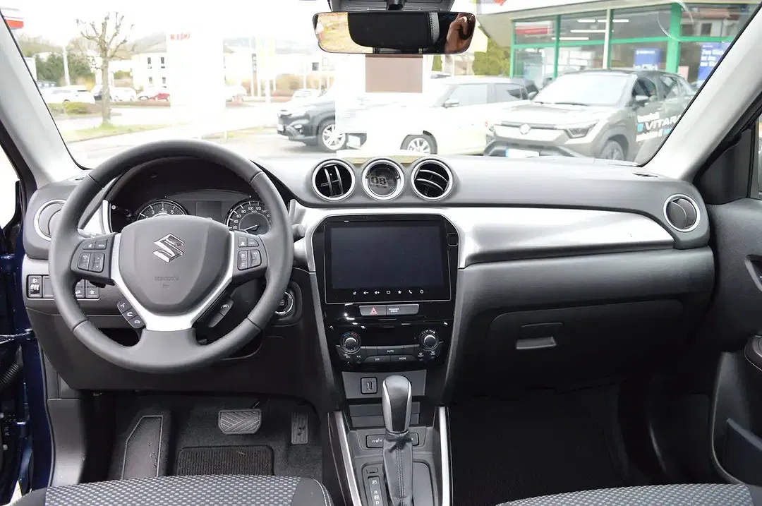 Suzuki Vitara - Thumbnail 12