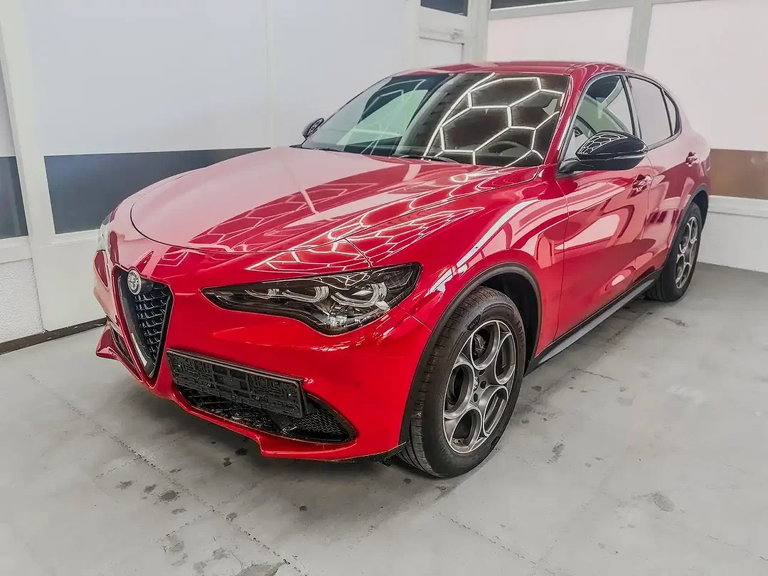 Alfa Romeo Stelvio - Afbeelding 1