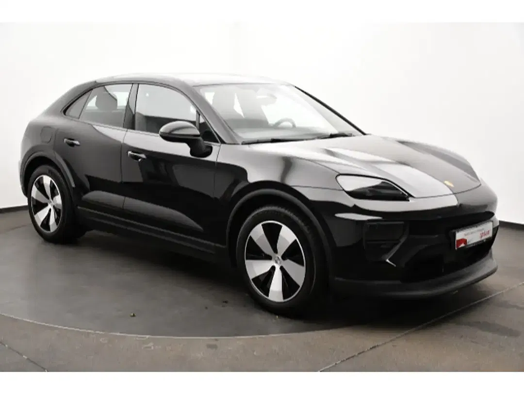 Porsche Macan - Thumbnail 13