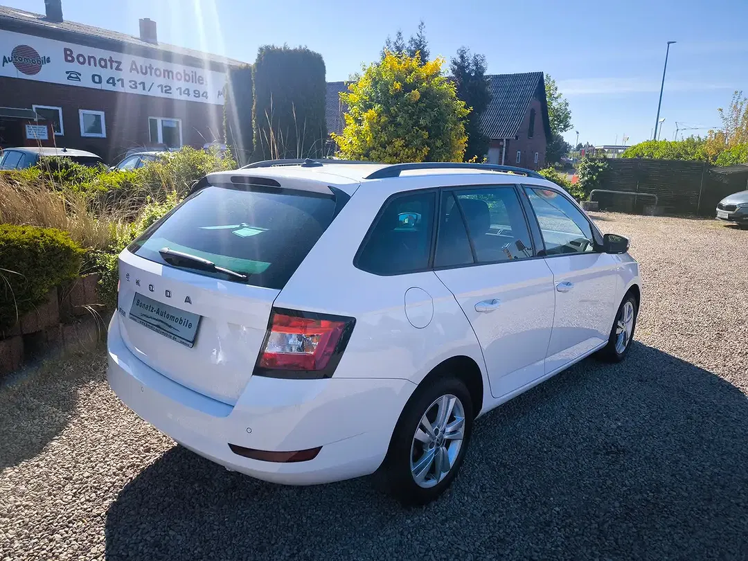Skoda Fabia - Thumbnail 5
