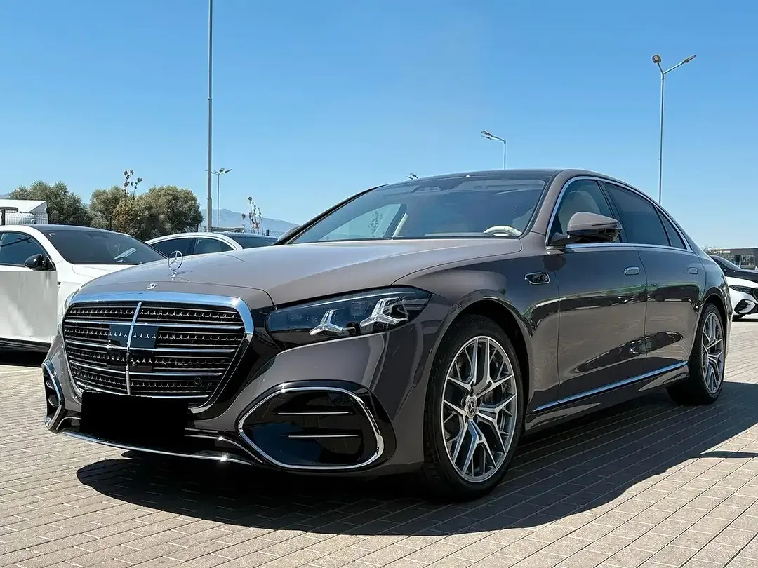 Mercedes-Benz S 450 4MATIC AMG - foto 2