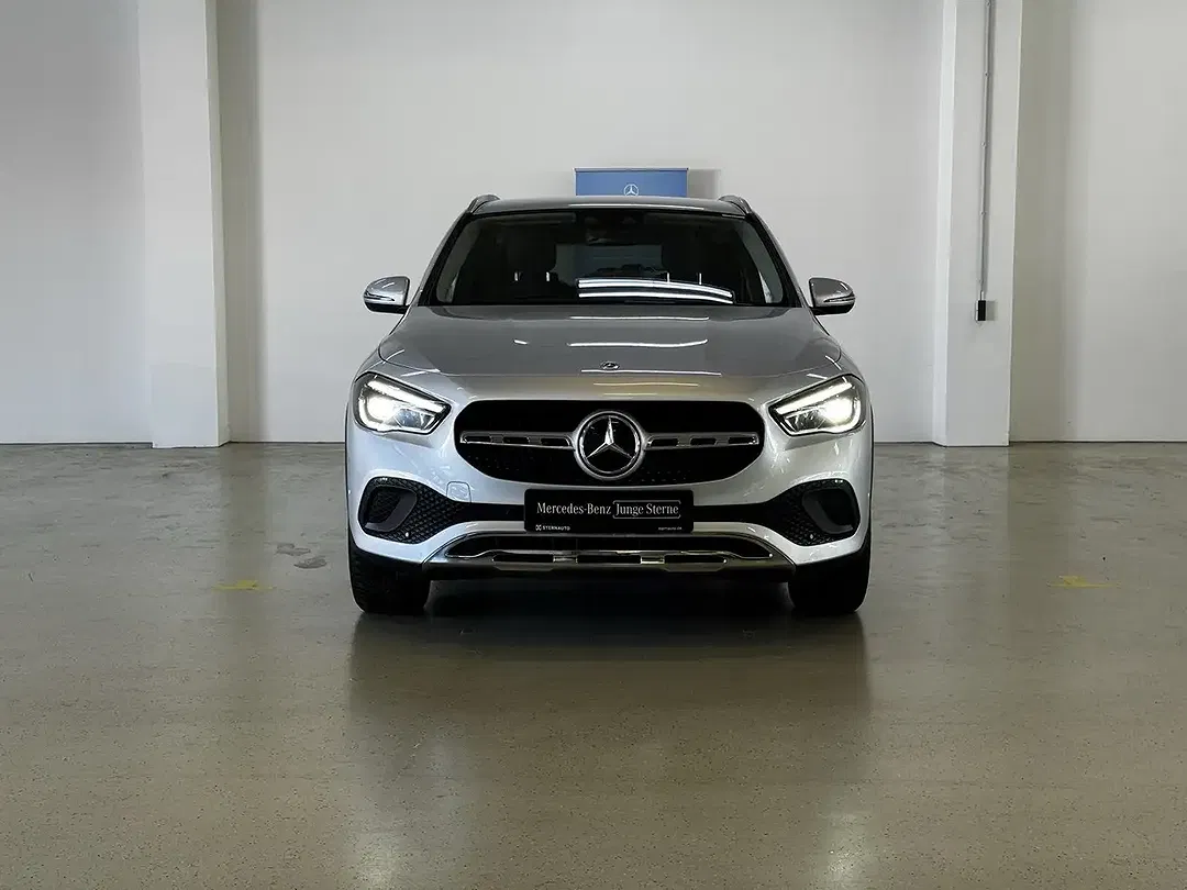 Mercedes-Benz GLA 200 MBUX Progressive - foto 2