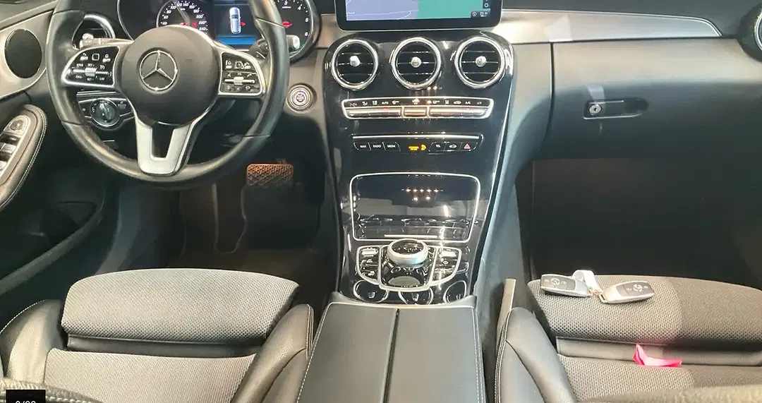 Mercedes-Benz C 300 - Thumbnail 7