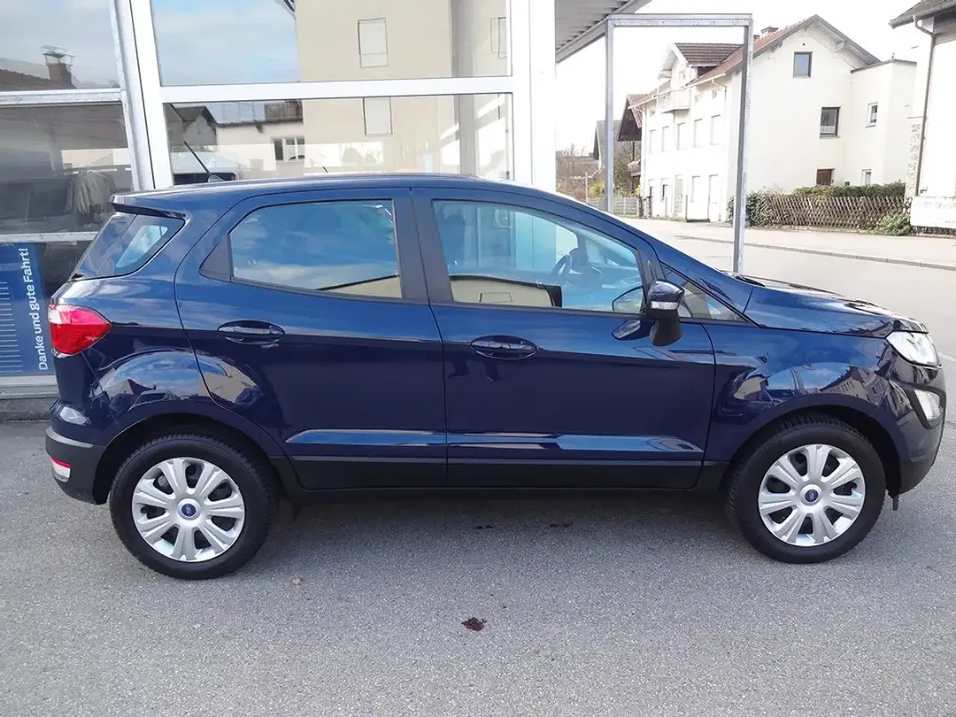 Ford EcoSport - Thumbnail 3