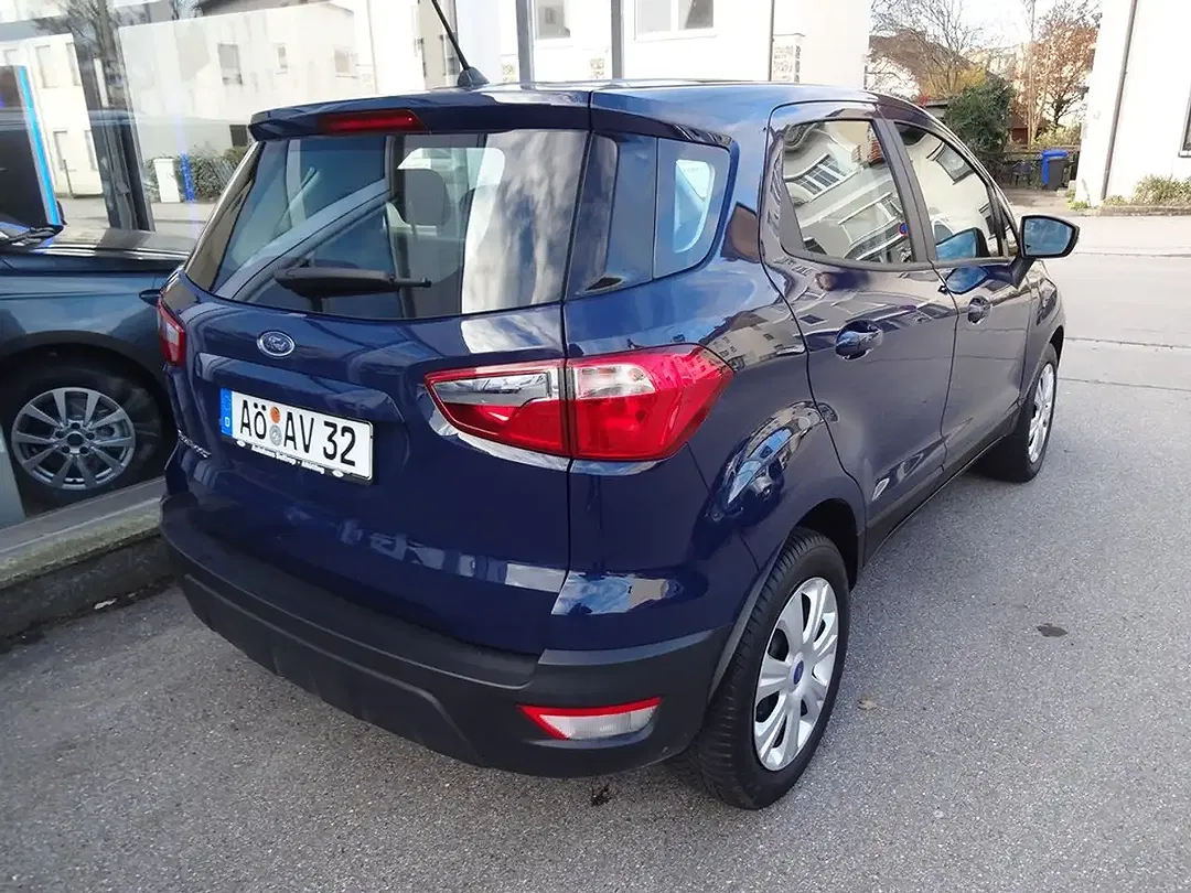 Ford EcoSport - Thumbnail 4
