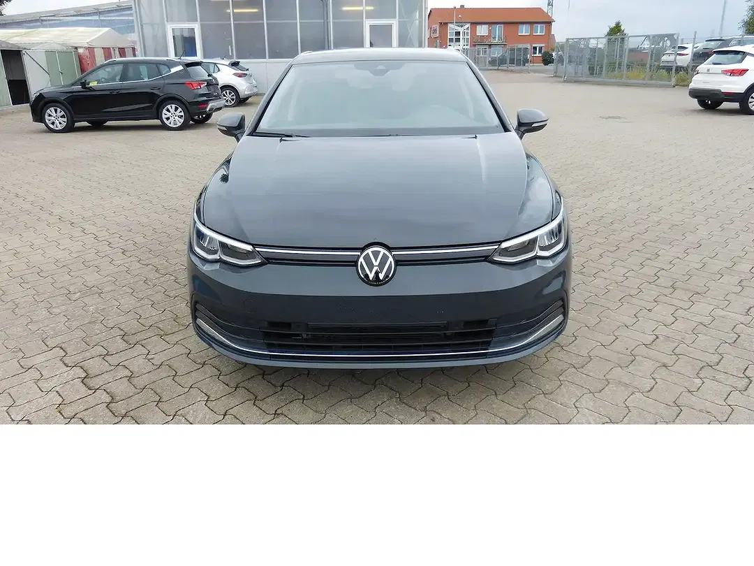 Volkswagen Golf - Thumbnail 3