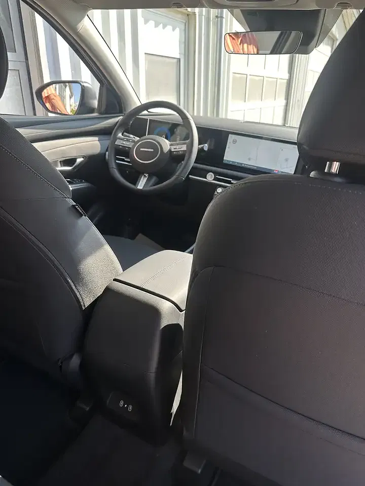 Hyundai TUCSON - Thumbnail 13