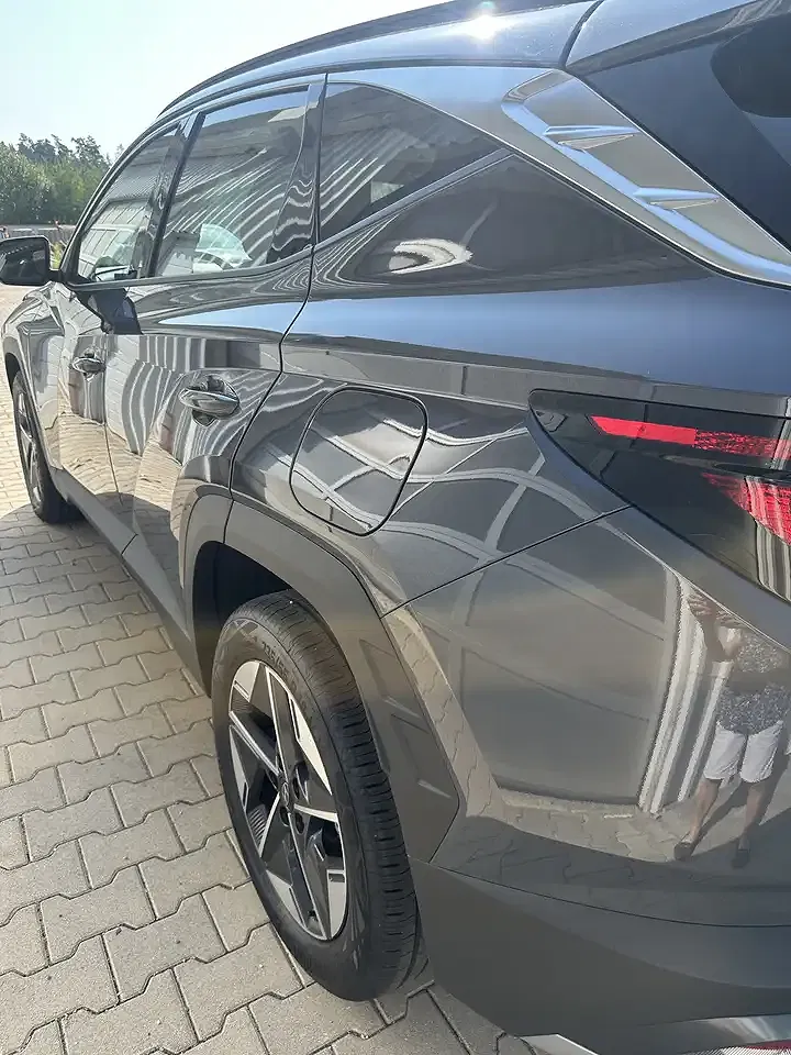 Hyundai TUCSON - Thumbnail 6