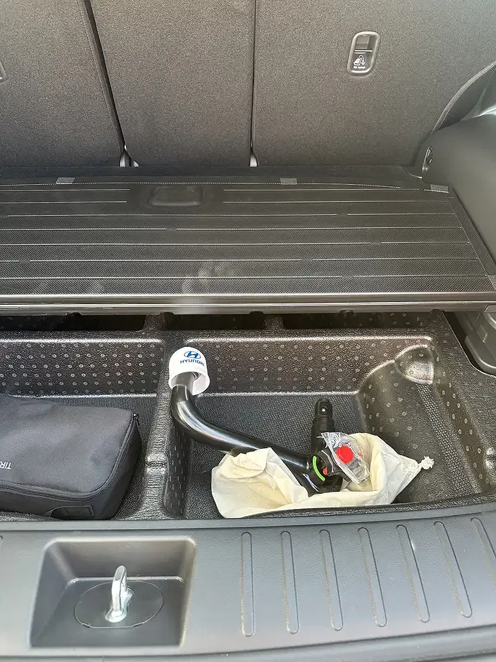 Hyundai TUCSON - Thumbnail 8