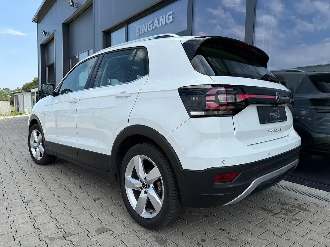 Volkswagen T-Cross - Thumbnail 5