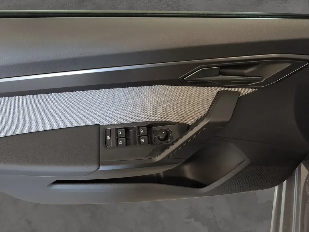 SEAT Ibiza - Thumbnail 13