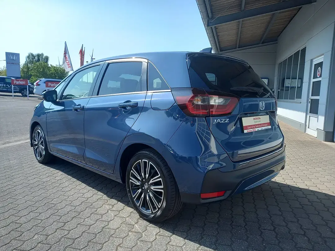 Honda Jazz - Thumbnail 3