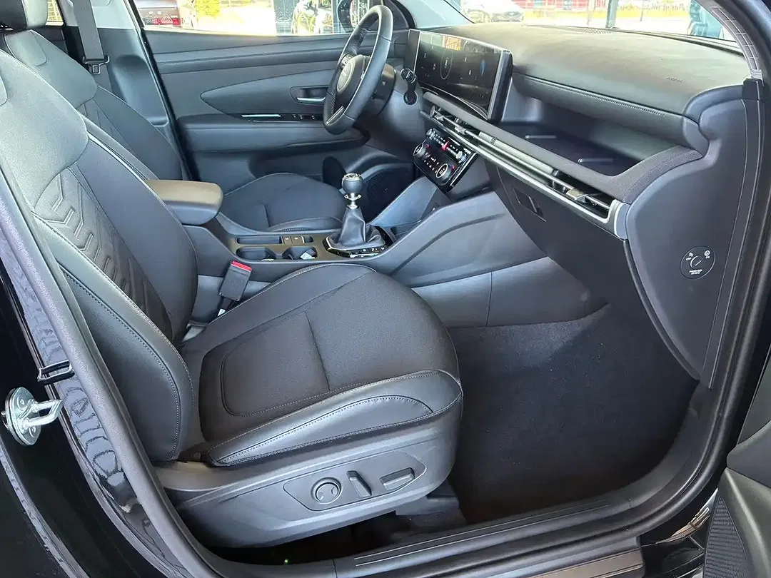Hyundai TUCSON - Thumbnail 8