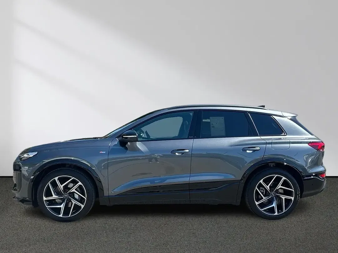 Audi Q6 e-tron quattro Matrix LED S line - foto 1