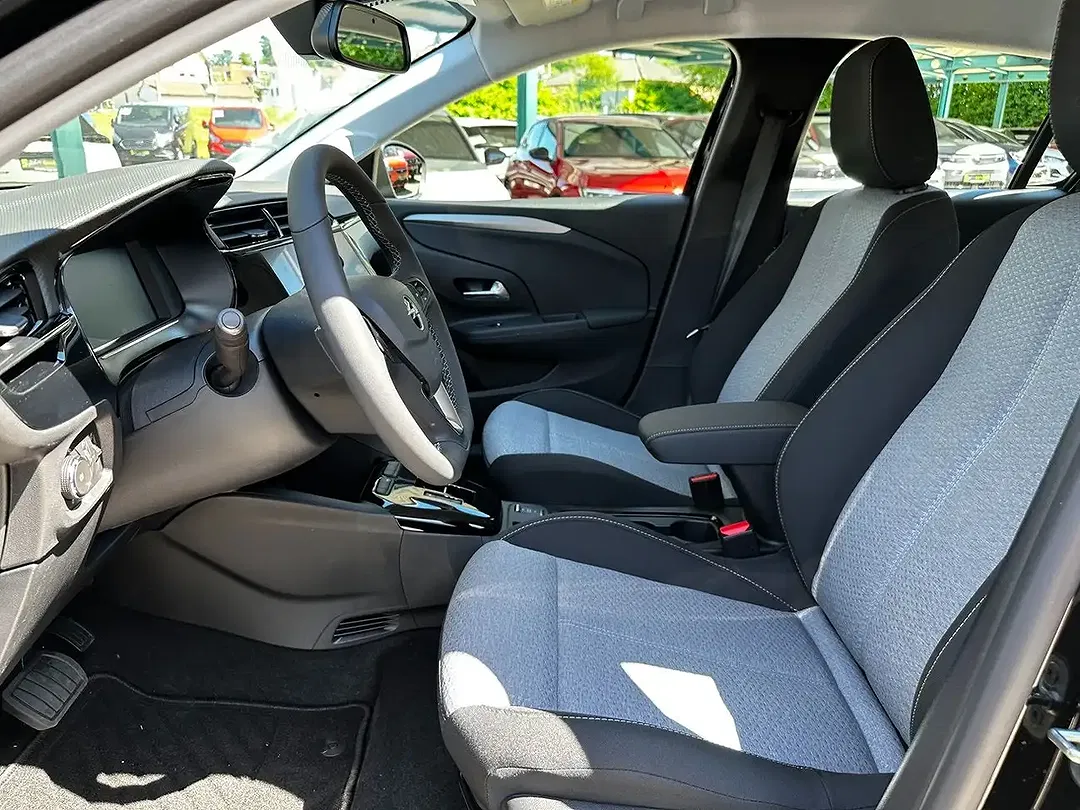 Opel Corsa - Thumbnail 13