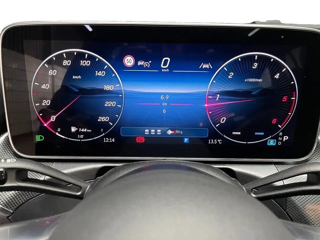 Mercedes-Benz C 300 - Thumbnail 9