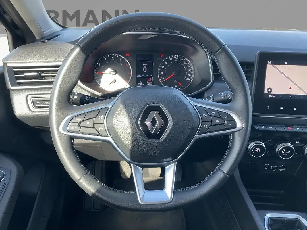 Renault Clio - Thumbnail 10