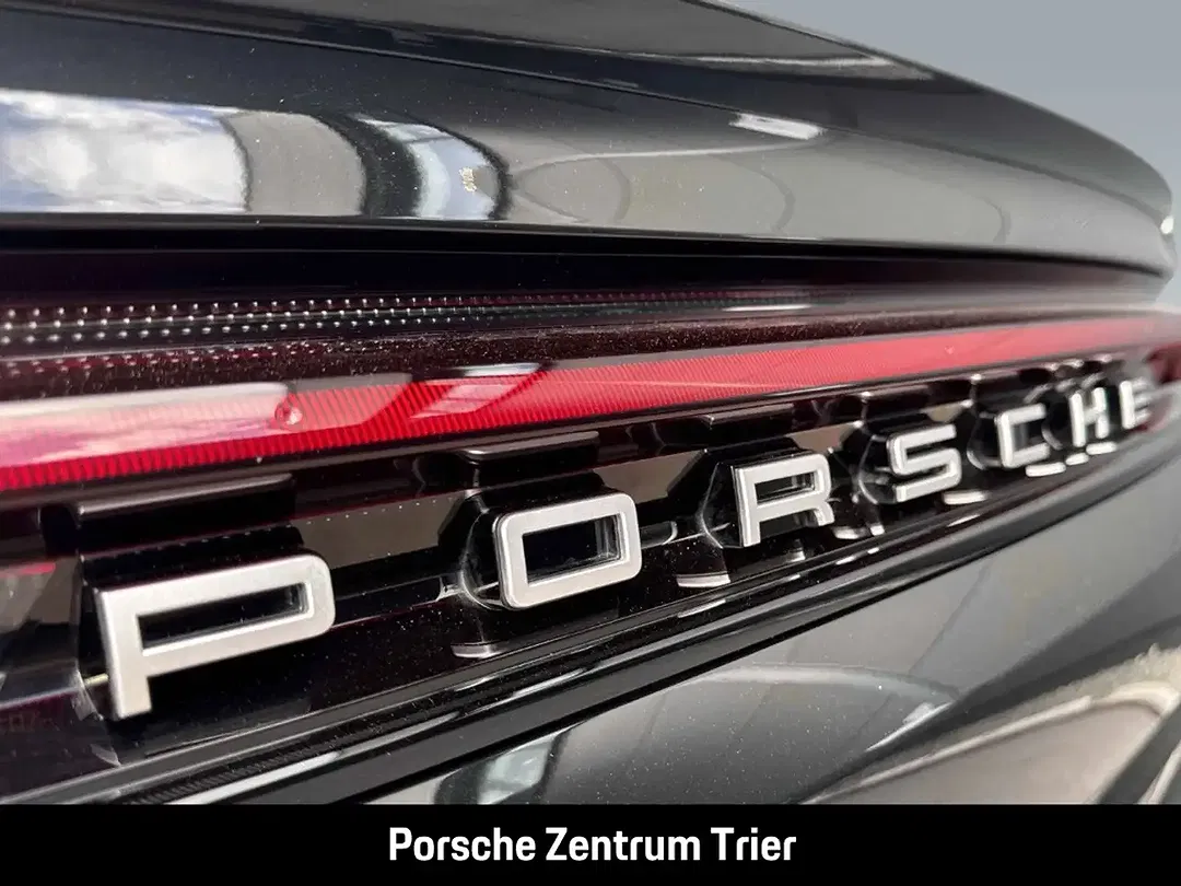Porsche Cayenne - Thumbnail 13