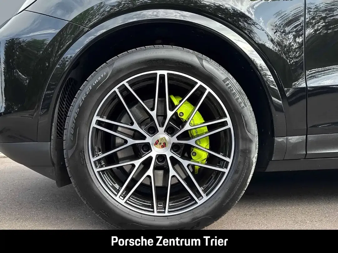 Porsche Cayenne - Thumbnail 8