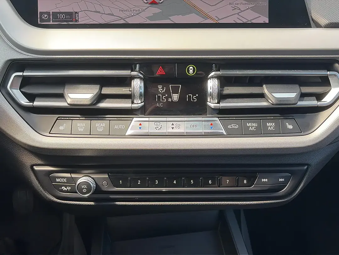 BMW 118 Advantage - foto 15