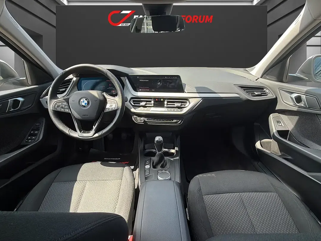 BMW 118 - Thumbnail 5
