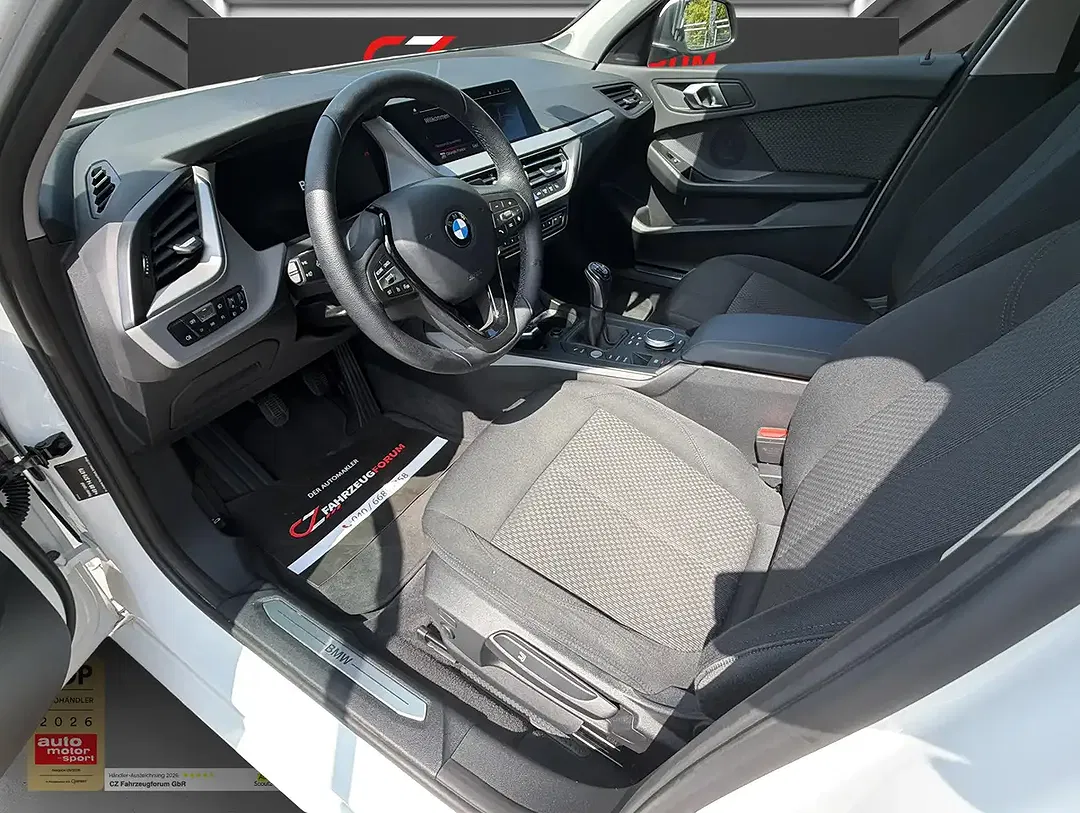 BMW 118 - Thumbnail 6