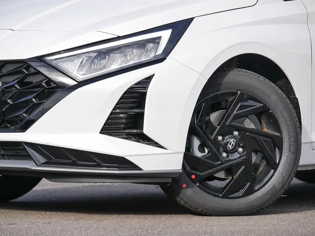 Hyundai i20 - Thumbnail 6