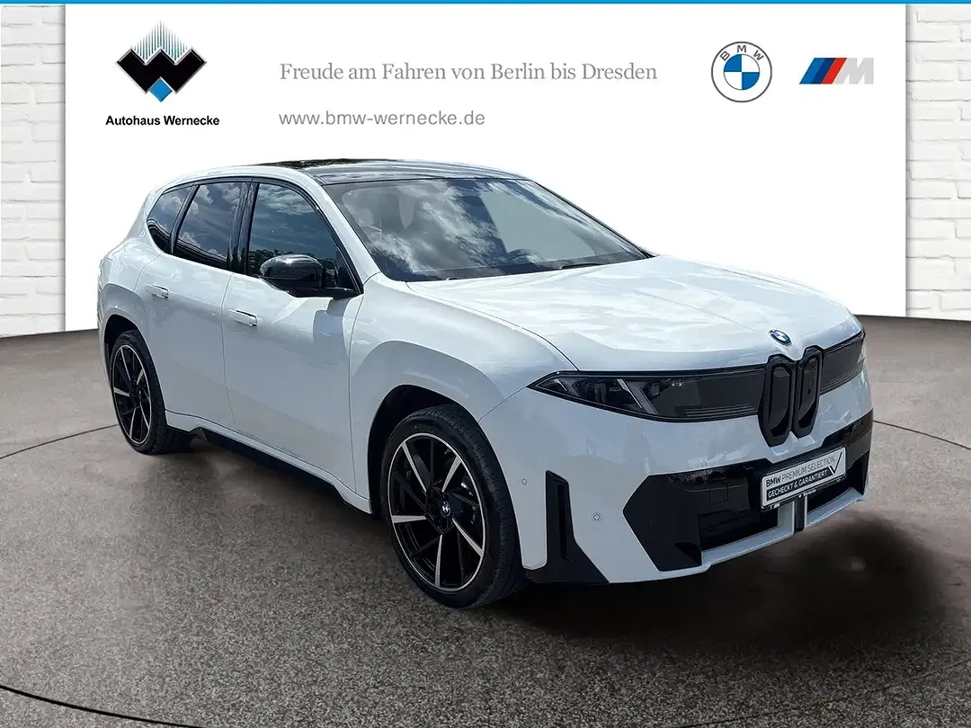 BMW iX3 - Thumbnail 7