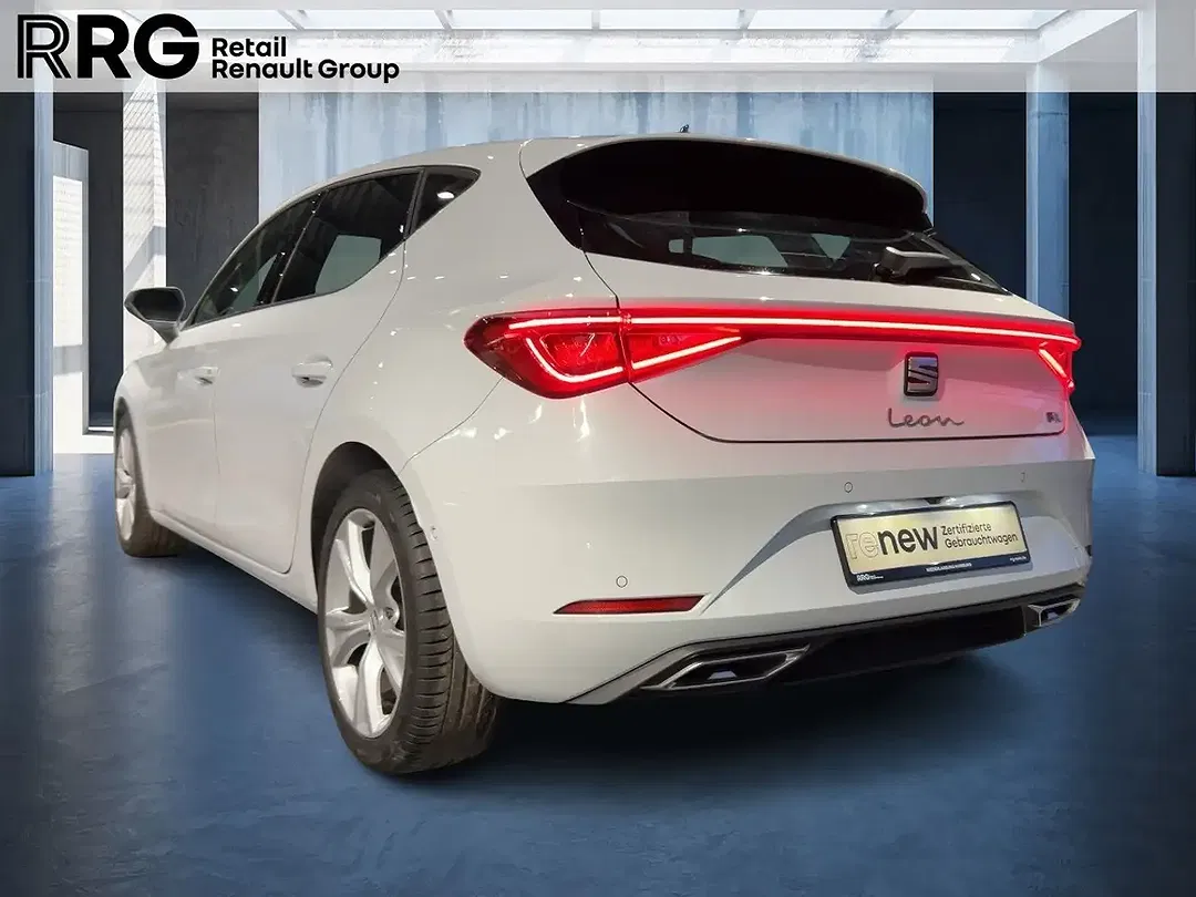 SEAT Leon - Thumbnail 3