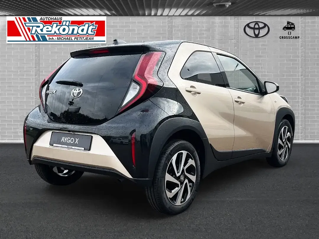 Toyota Aygo X - Thumbnail 2